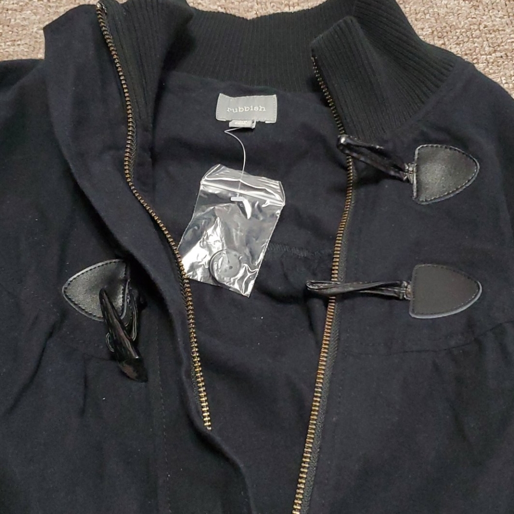 Jacket - Picture 5 of 7